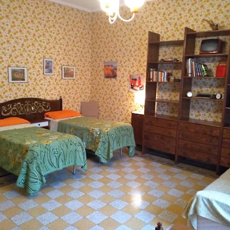 维特拉La Casa Dei Fiori公寓 外观 照片